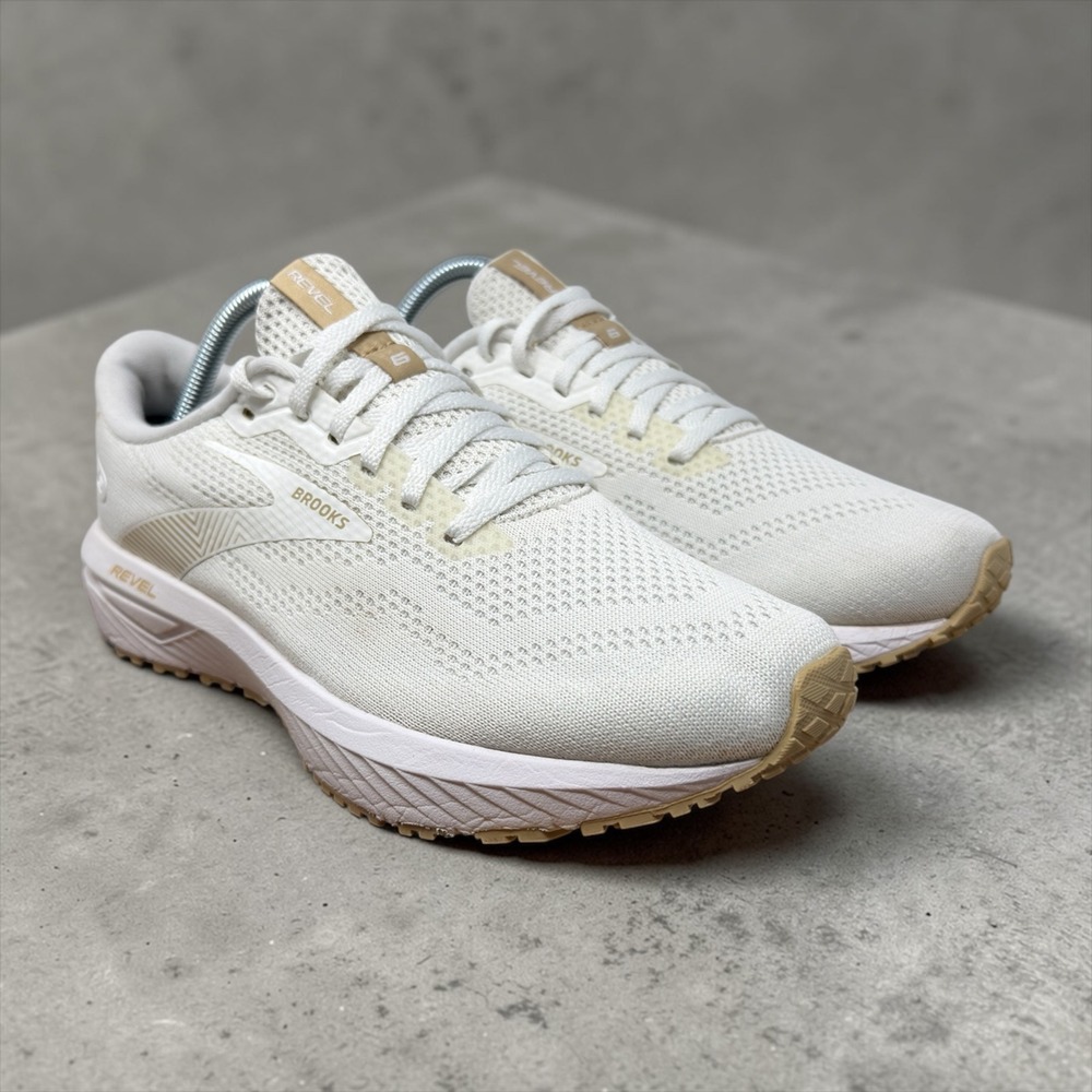 Brooks Revel 6 Mens Size 8.5 Medium D Running Shoes White Tan 1103981D122